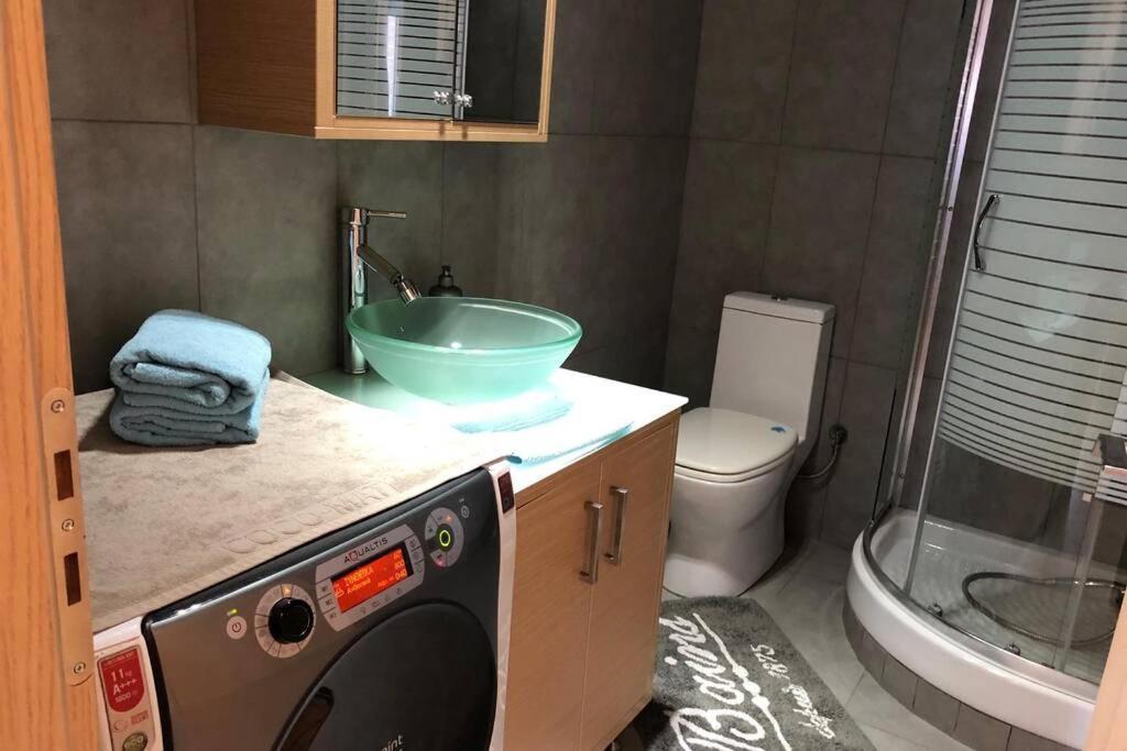 Hitech Appartment Amaliada Zewnętrze zdjęcie